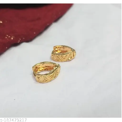 Gold covering studs Clearance