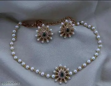 Feminine Beautiful Jewellery Sets