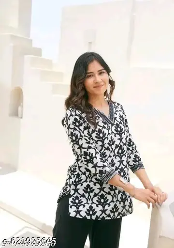 Trendy Superior Kurtis